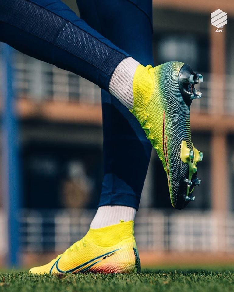 Nike Mercurial Superfly VII Elite